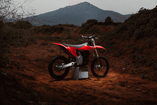 Stark Varg MX 1.2 80hp - Image 7